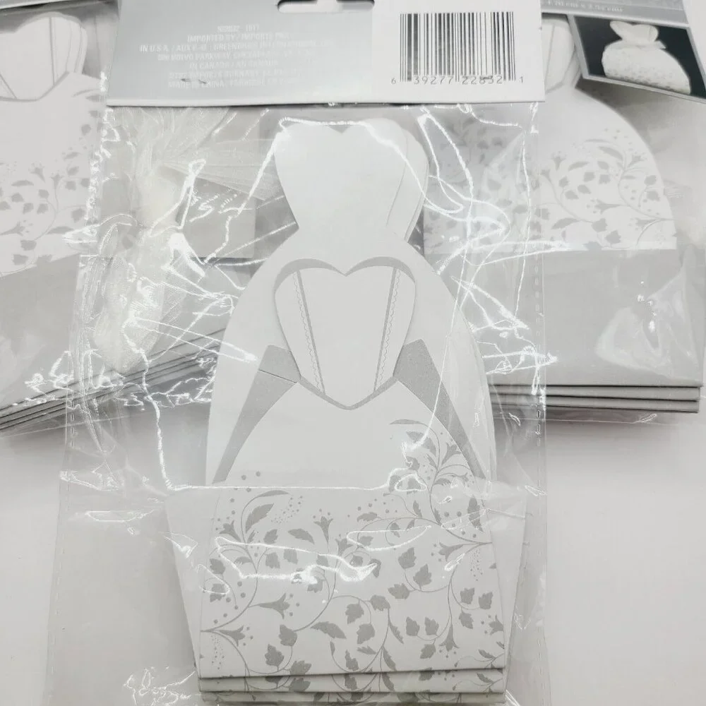 Favor Boxes Bridal Dress Favors Gifts for Guests White And Silver NOS Weddings